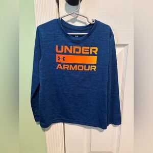 Boys sunder Armour Shirt